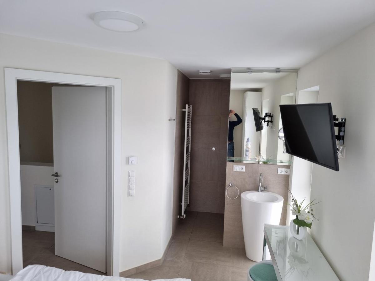 Neu!Moderne, Lichtdurchflutete Dhh, Zentral, Garten, Wallbox, Wlan Butjadingen Bagian luar foto